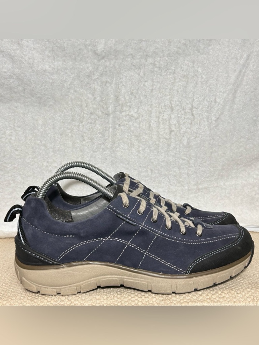 Clarks Womens Blue Leather Wave Walk Waterproof Hiking Walking Shoes SZ 9.5M